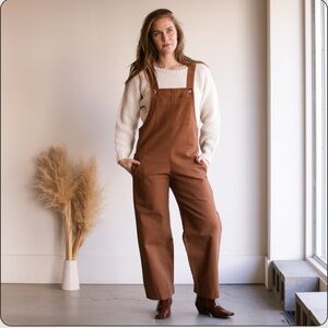 Me & Arrown brown overalls Brown cavanas Overalls size XS